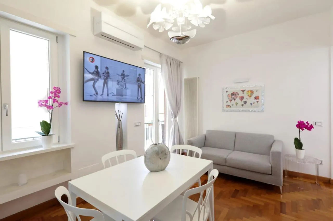 La Roma Di Cecilia Apartment Italy